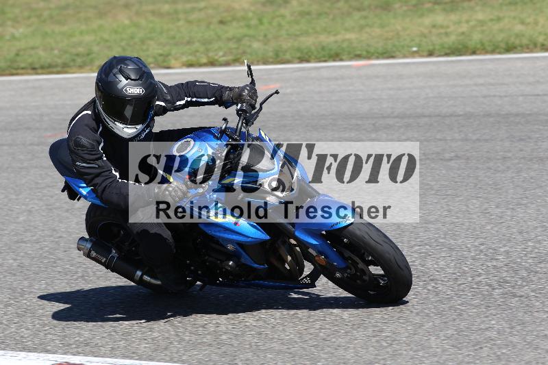 Archiv-2025/48 25.08.2025 Cornu Master School ADR/gruen-vert/97